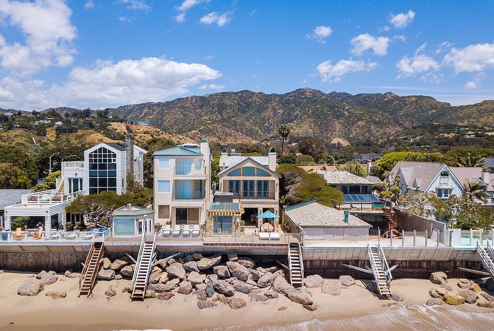 +$15 Million property in Malibu Colony, California